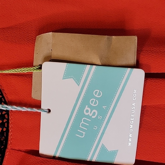 Umgee Red and Black pleated dress. Size small NWT - Picture 4 of 6